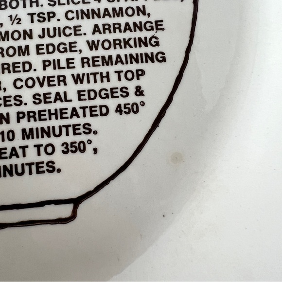 Royal China Apple Pie Plate - Picture 4 of 4